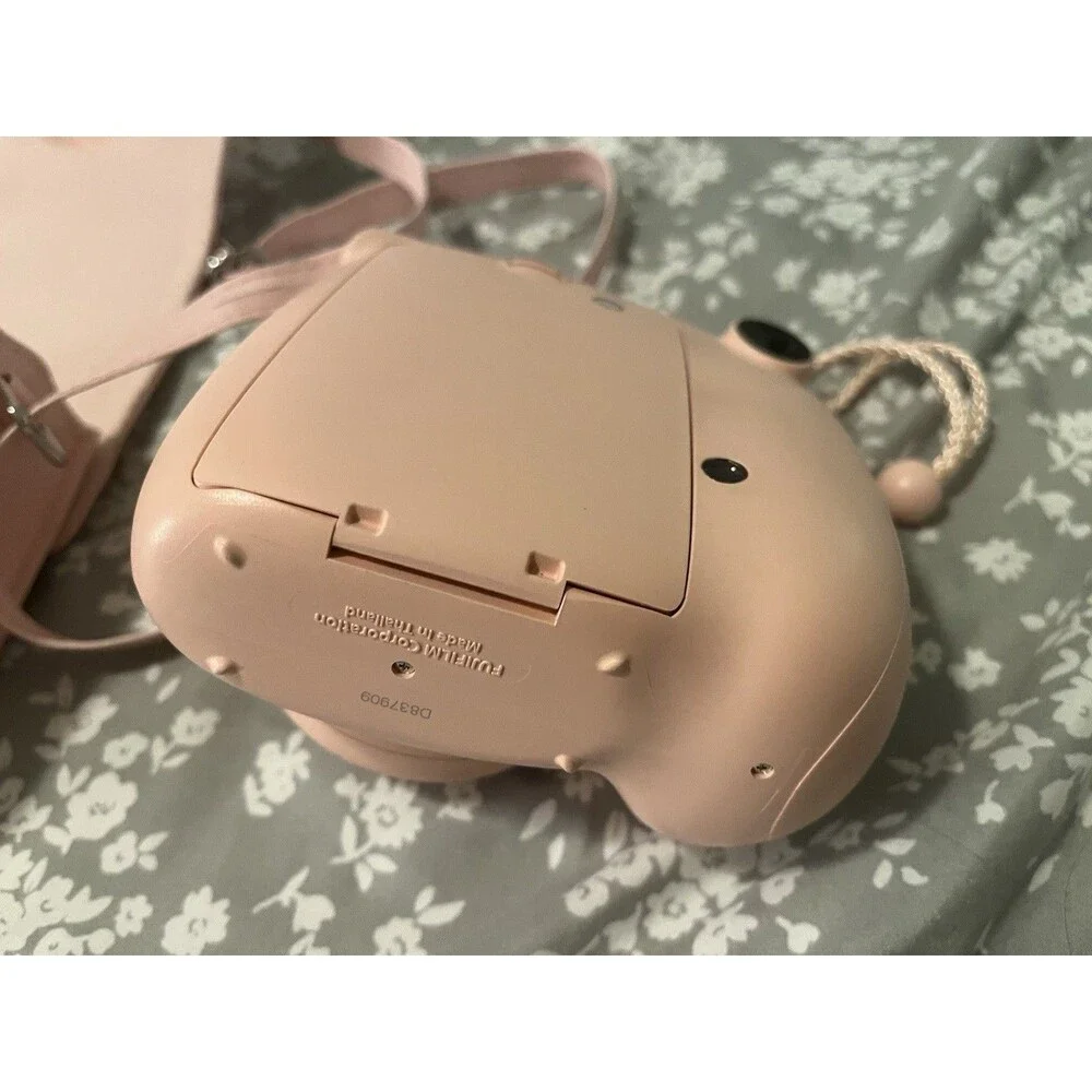 Fujifilm Instax Mini 7+ 7 Plus Instant Film Camera Pink w/ Pink Case & Strap